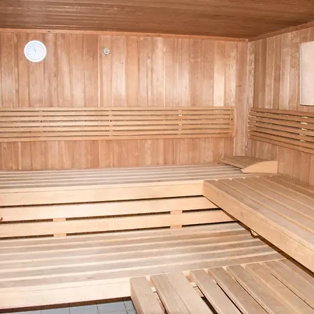 Le Royal Golf & Horse Lägenhetshotell 3*