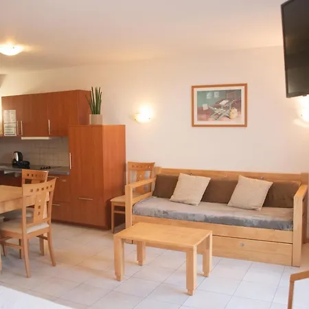Le Royal Golf & Horse Apart Otel