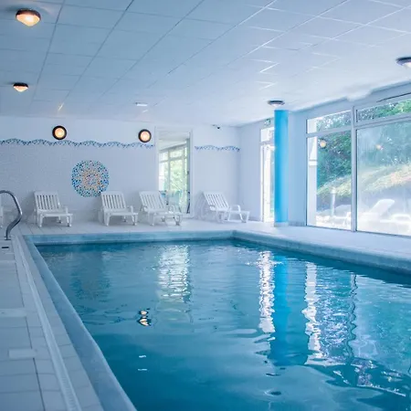 Le Royal Golf & Horse Lägenhetshotell 3*