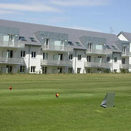 Le Royal Golf & Horse 3* Mooslargue