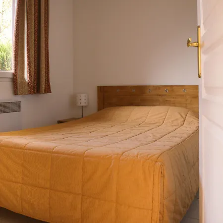 Le Royal Golf & Horse Lägenhetshotell 3*