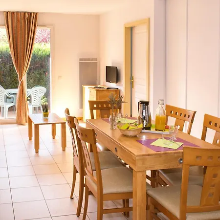 Le Royal Golf & Horse Apart Otel 3*