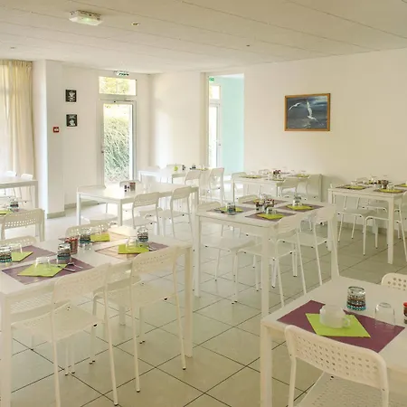 Le Royal Golf & Horse Aparthotel 3*