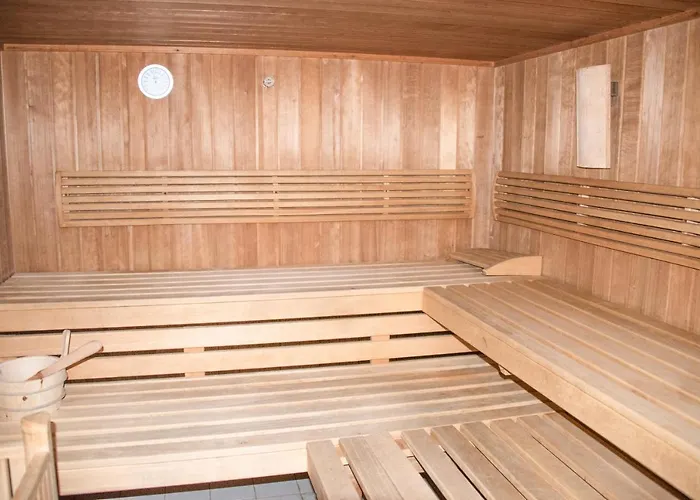 Le Royal Golf & Horse Aparthotel 3*