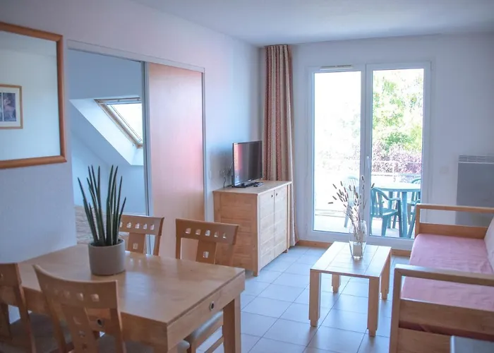 Aparthotel Le Royal Golf & Horse 3*