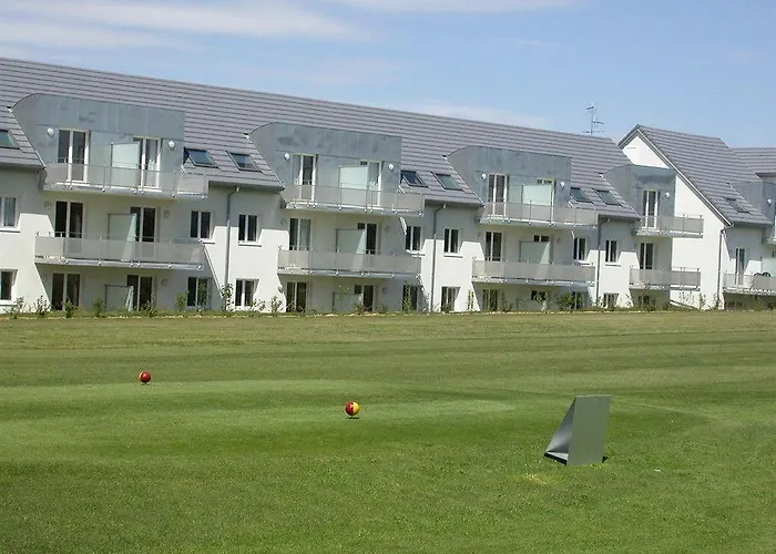 Le Royal Golf & Horse 3* Mooslargue