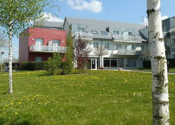 Aparthotel Le Royal Golf & Horse Mooslargue